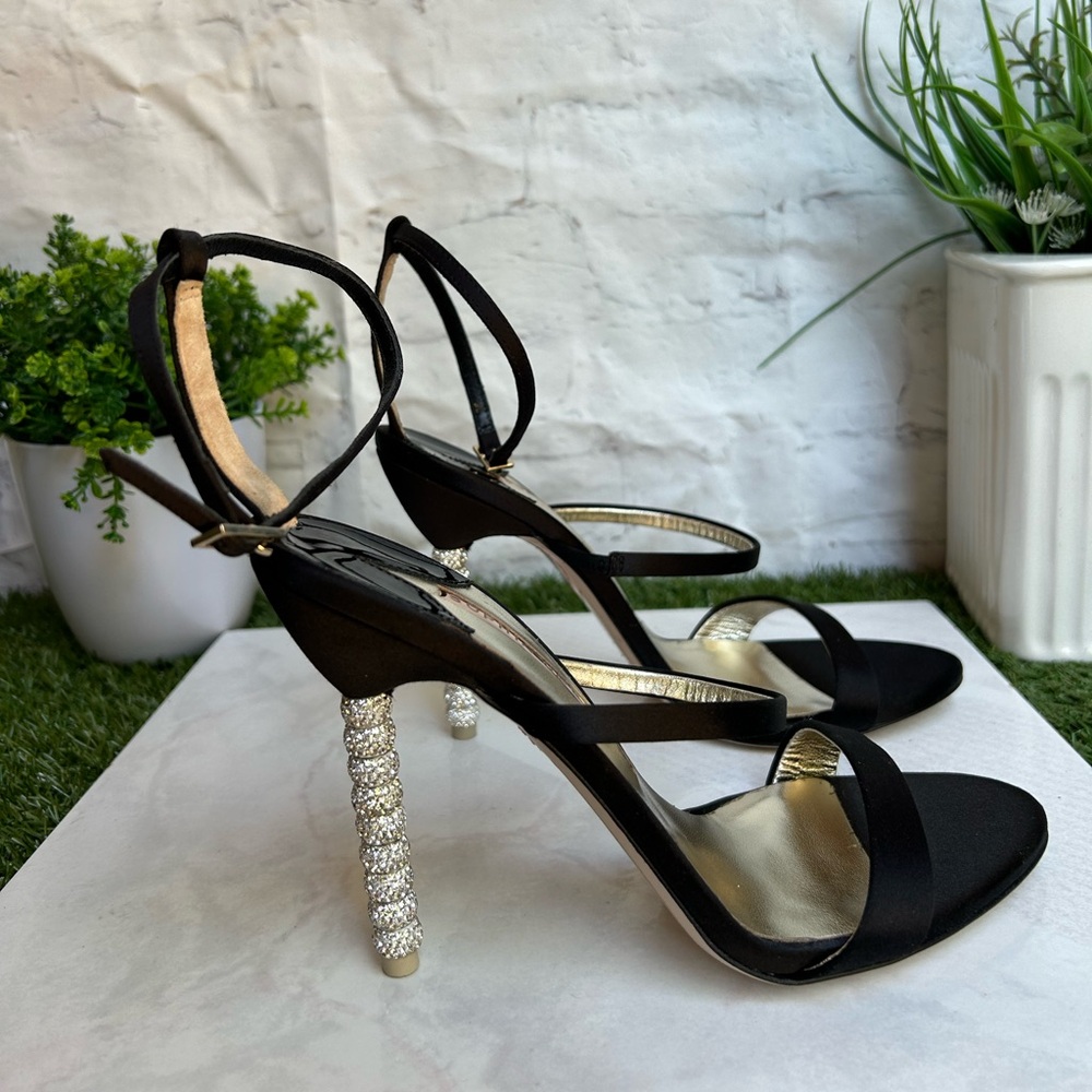 SOPHIA WEBSTER
Women's Rosalind
Crystal Triple Strap Heeled Sandals -
Black 7.5 - Picture 12 of 16